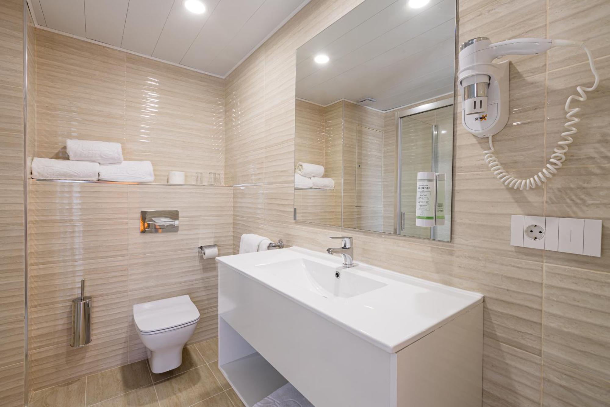 Hotel Gran Sol Сан-Антонио-Абад Экстерьер фото