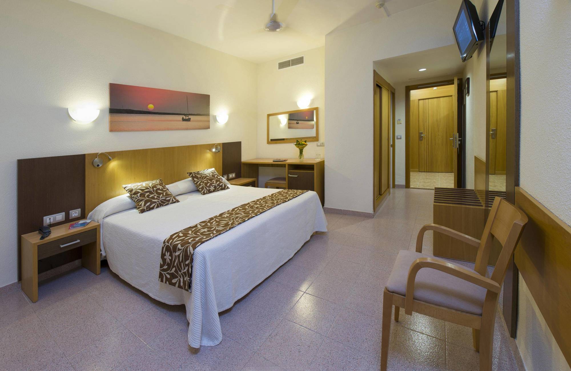 Hotel Gran Sol Сан-Антонио-Абад Экстерьер фото